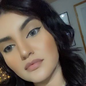 Meet your Posher, Lizbeth